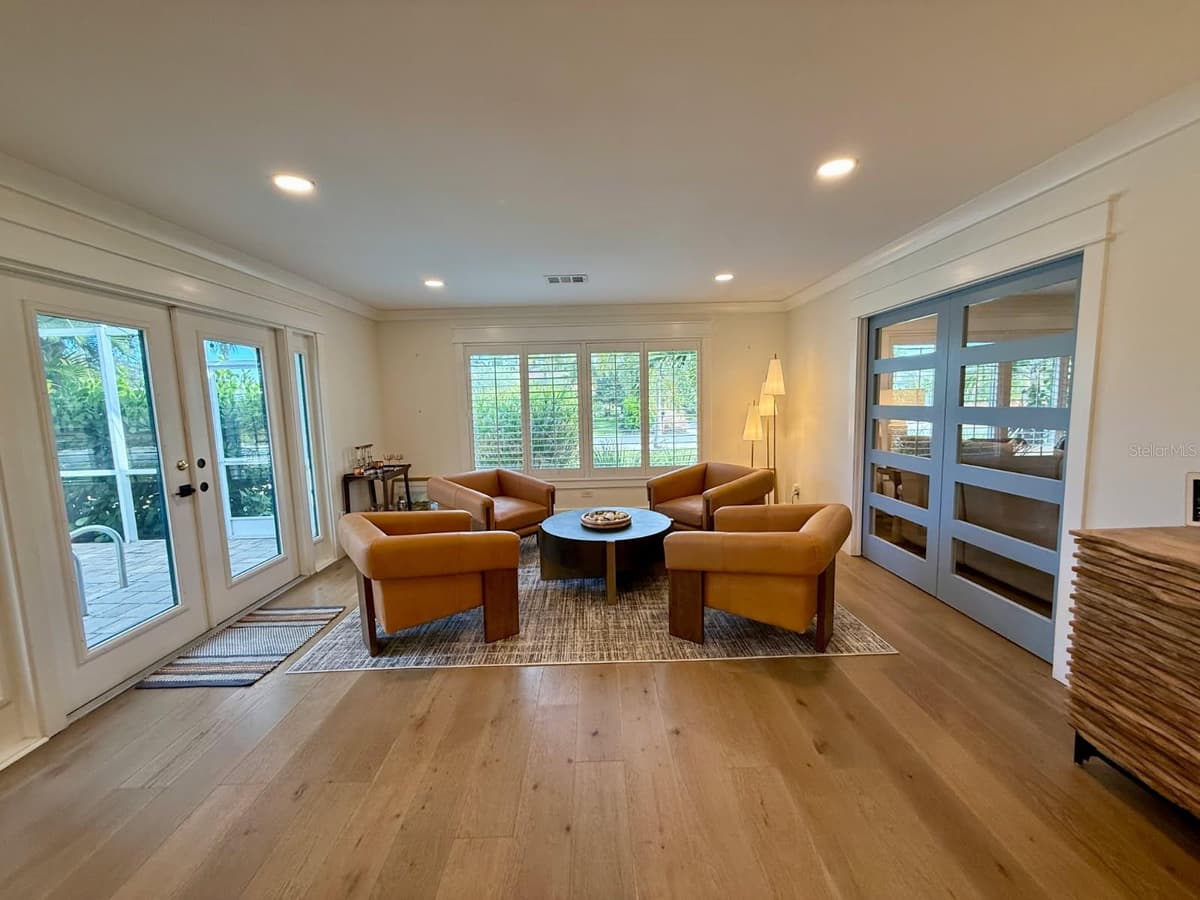 1833 PANDORA DRIVE — photo 8 of 38