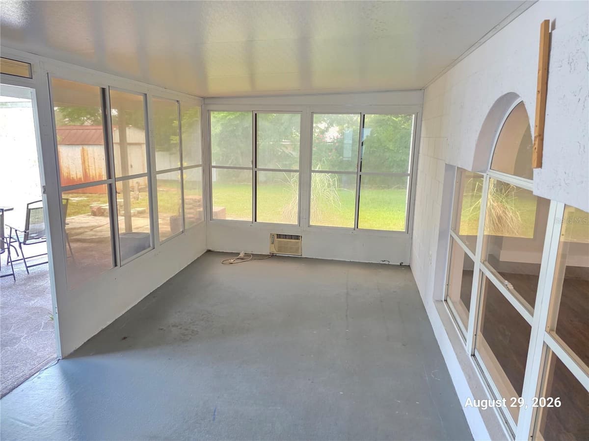 834 AMIDON STREET — photo 33 of 41