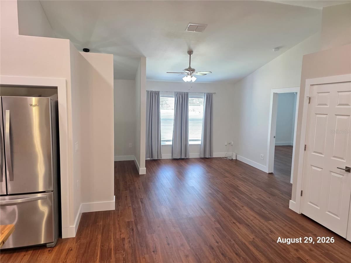 834 AMIDON STREET — photo 3 of 41