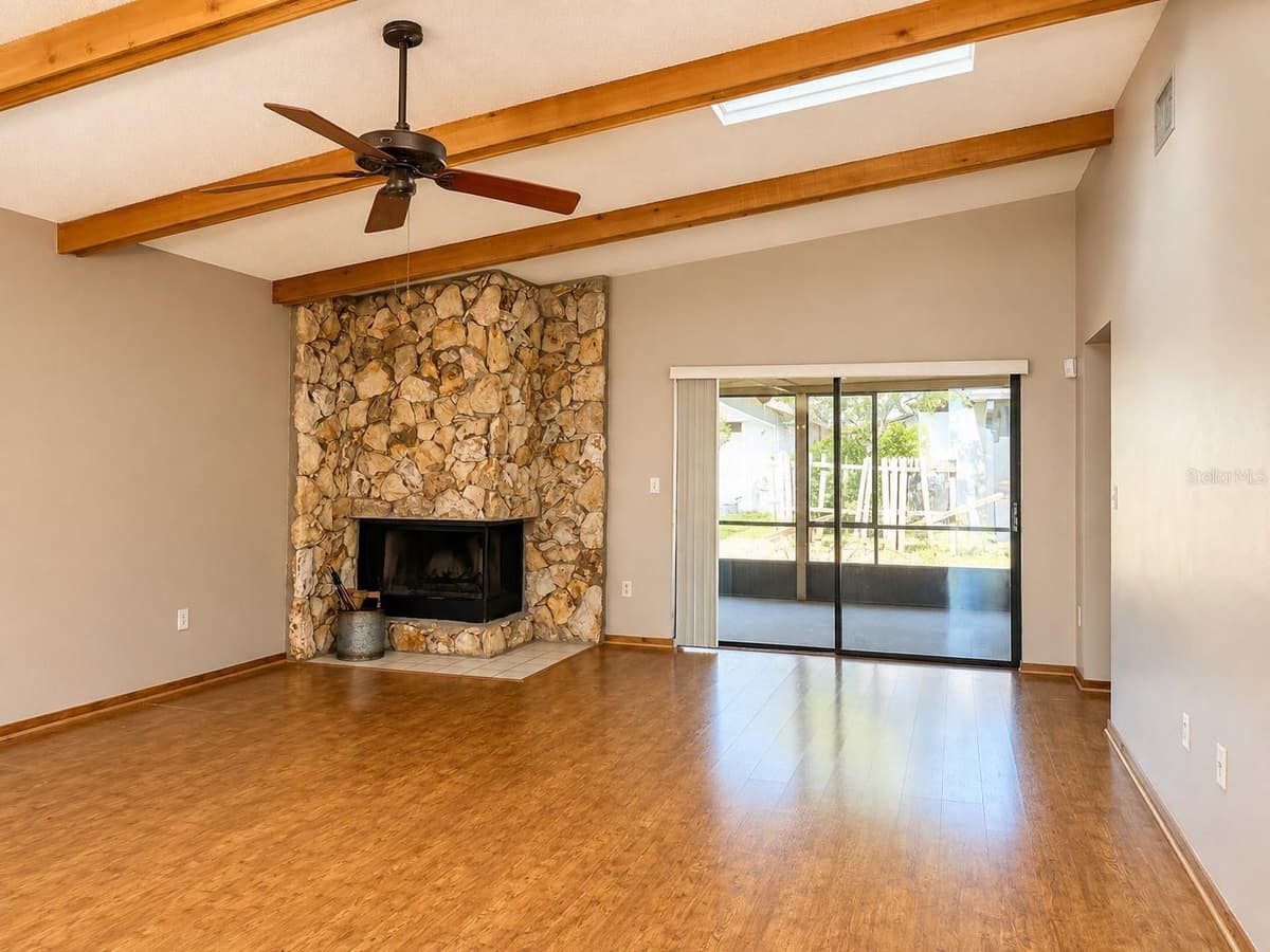 1455 KING COURT — photo 3 of 17