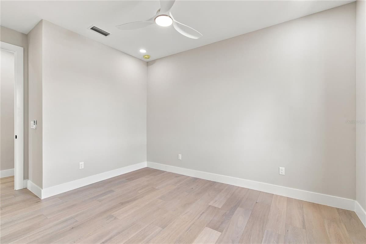 3429 PALMETTO STREET — photo 39 of 75