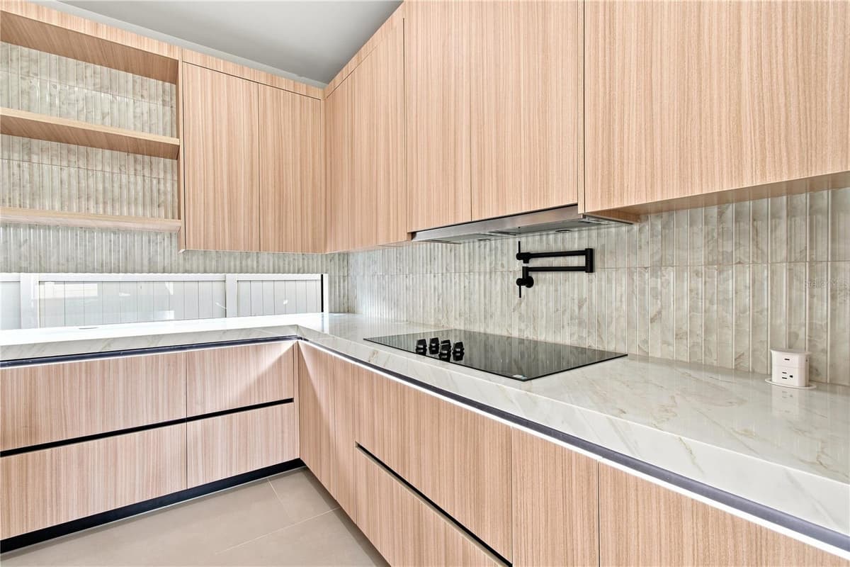 3429 PALMETTO STREET — photo 9 of 75
