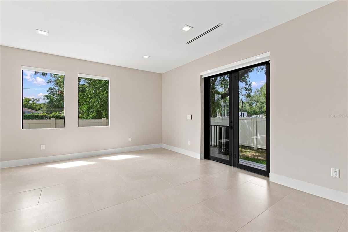 3429 PALMETTO STREET — photo 18 of 75