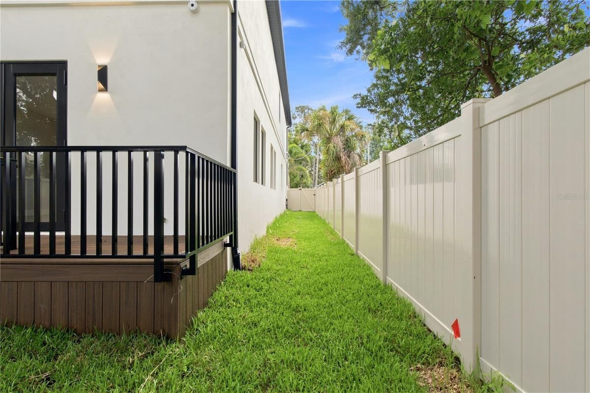 3429 PALMETTO STREET — photo 54 of 75