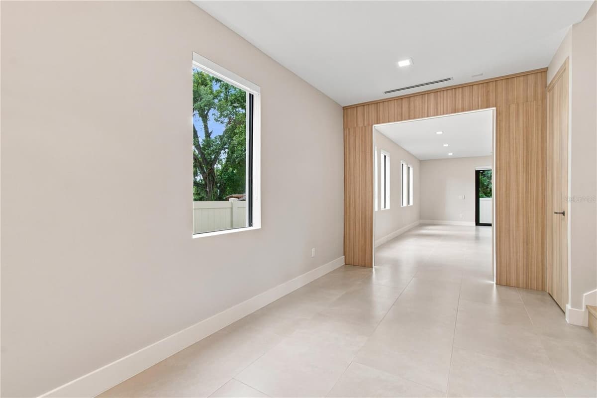 3429 PALMETTO STREET — photo 4 of 75