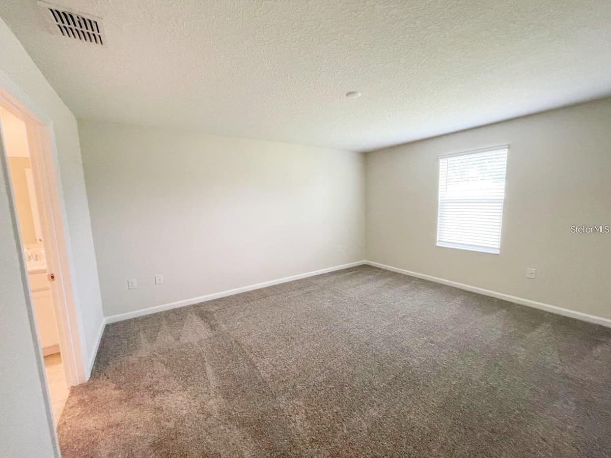 4489 MAGNOLIA RIDGE COURT — photo 5 of 14