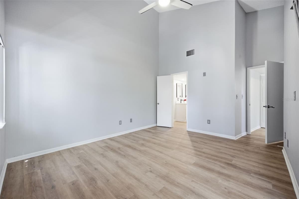 300 FLORIDA AVENUE — photo 19 of 46