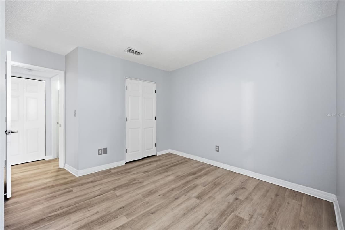 300 FLORIDA AVENUE — photo 26 of 46