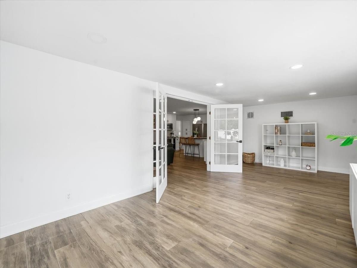 1700 DUNCAN COURT — photo 32 of 71