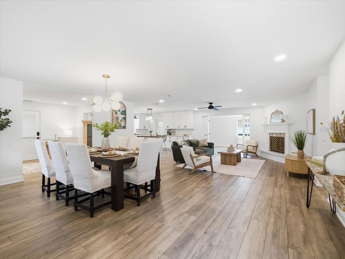 1700 DUNCAN COURT — photo 10 of 71