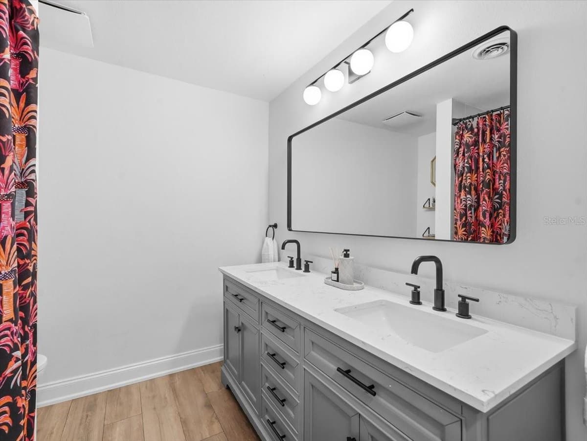 1700 DUNCAN COURT — photo 41 of 71