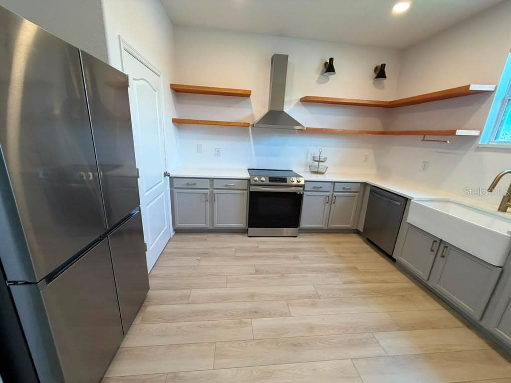 1221 PRIORY CIRCLE — photo 6 of 42