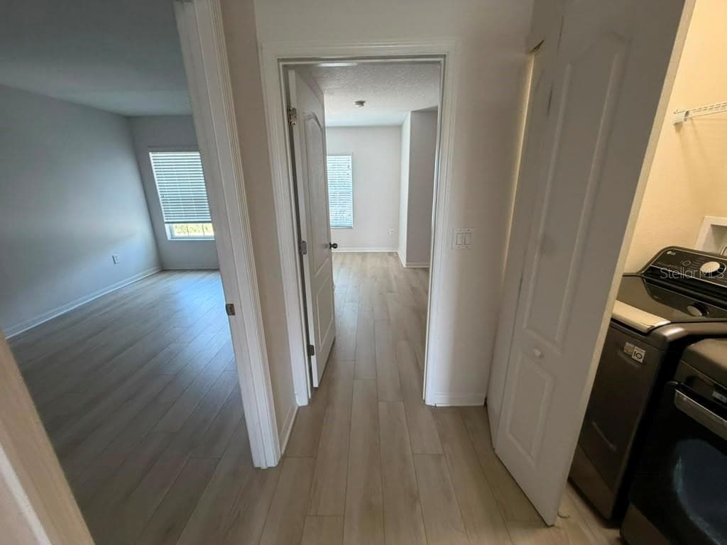 1221 PRIORY CIRCLE — photo 14 of 42