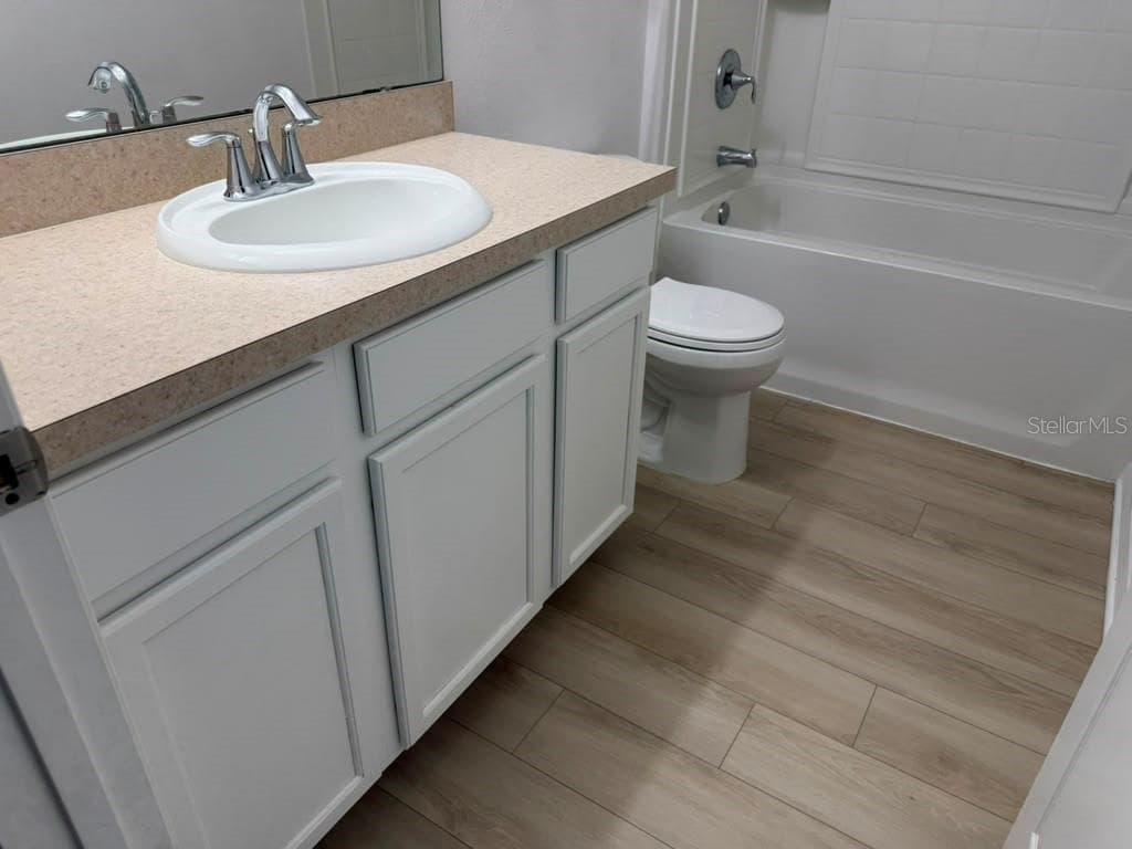1221 PRIORY CIRCLE — photo 25 of 42