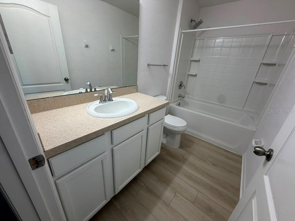 1221 PRIORY CIRCLE — photo 27 of 42