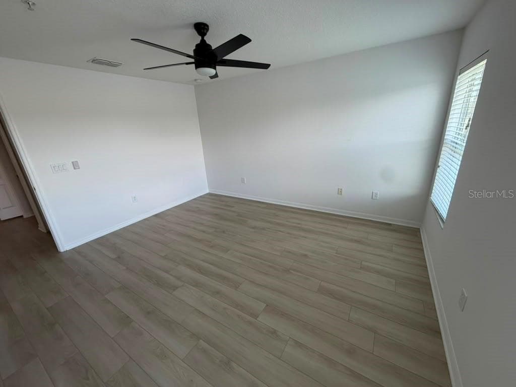 1221 PRIORY CIRCLE — photo 28 of 42