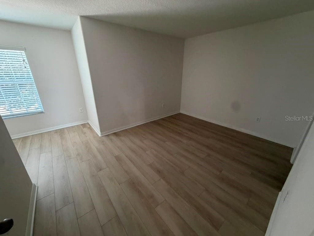 1221 PRIORY CIRCLE — photo 24 of 42