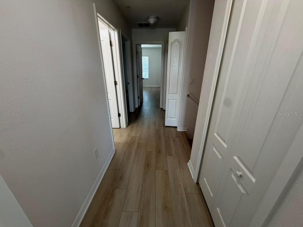 1221 PRIORY CIRCLE — photo 15 of 42