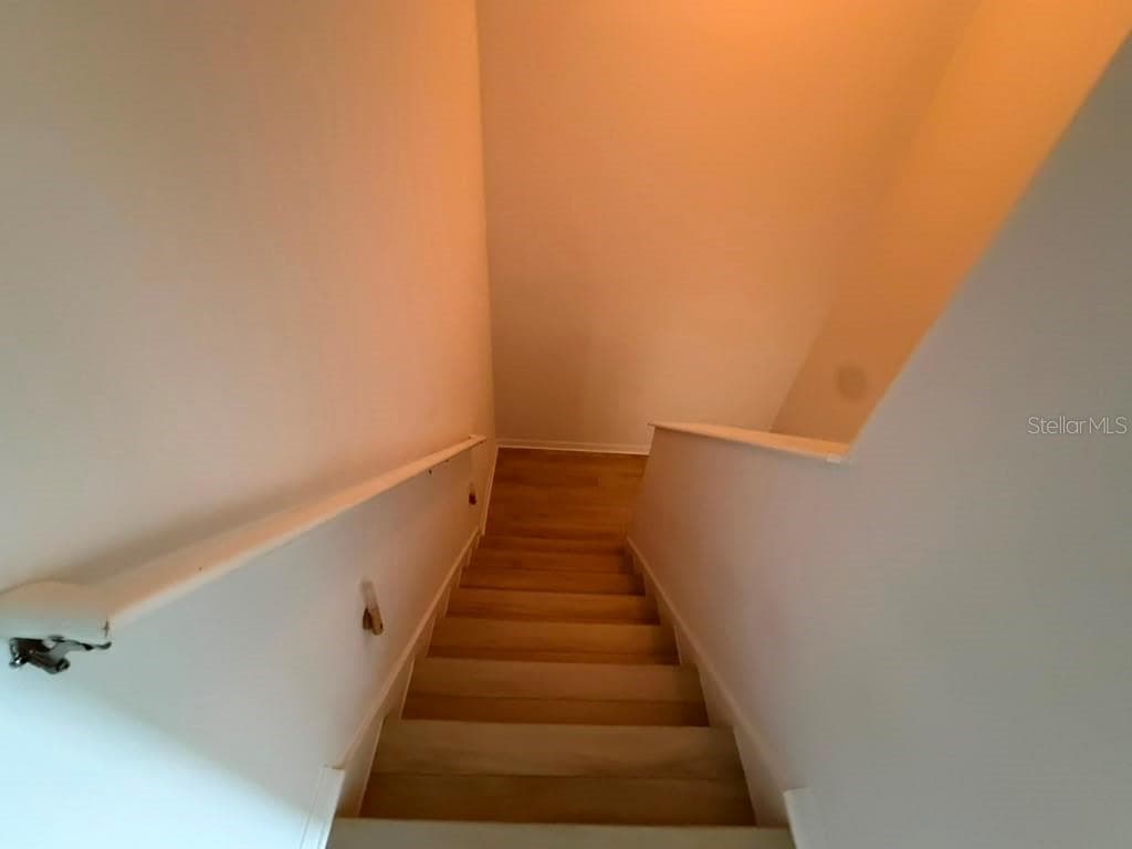 1221 PRIORY CIRCLE — photo 13 of 42