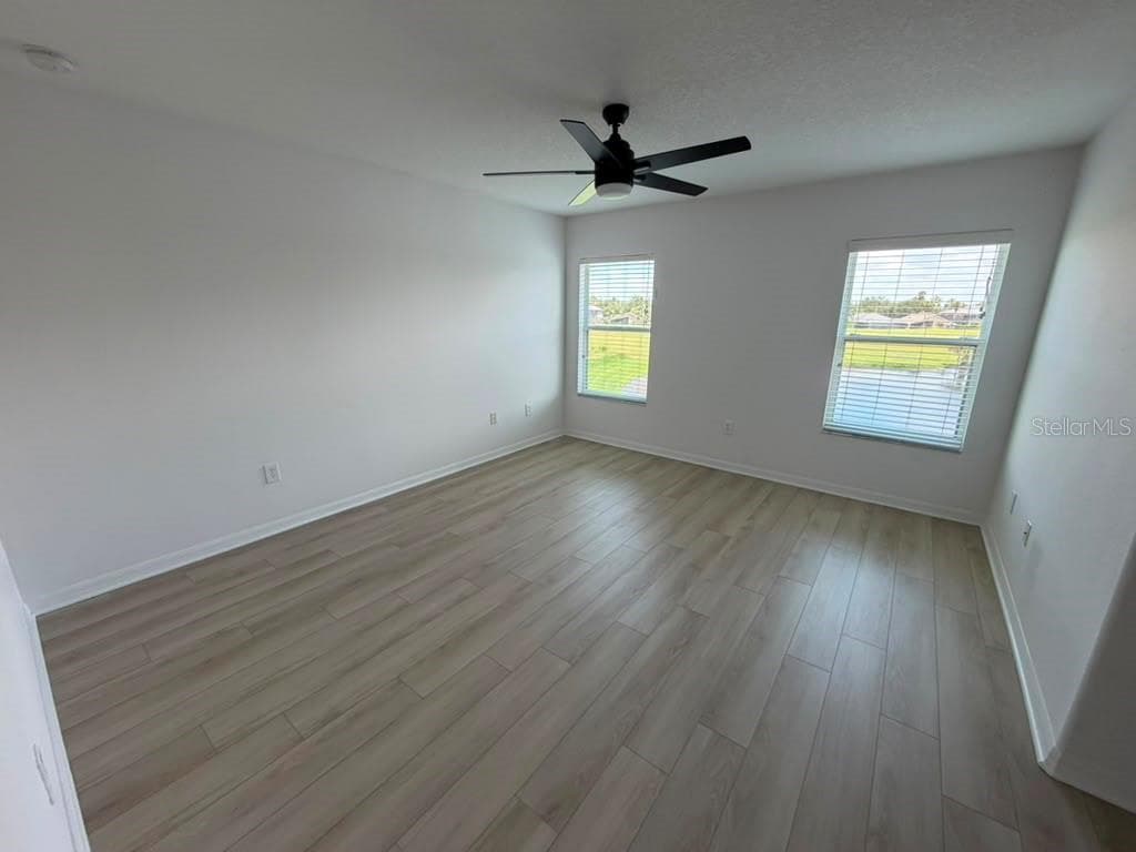 1221 PRIORY CIRCLE — photo 31 of 42