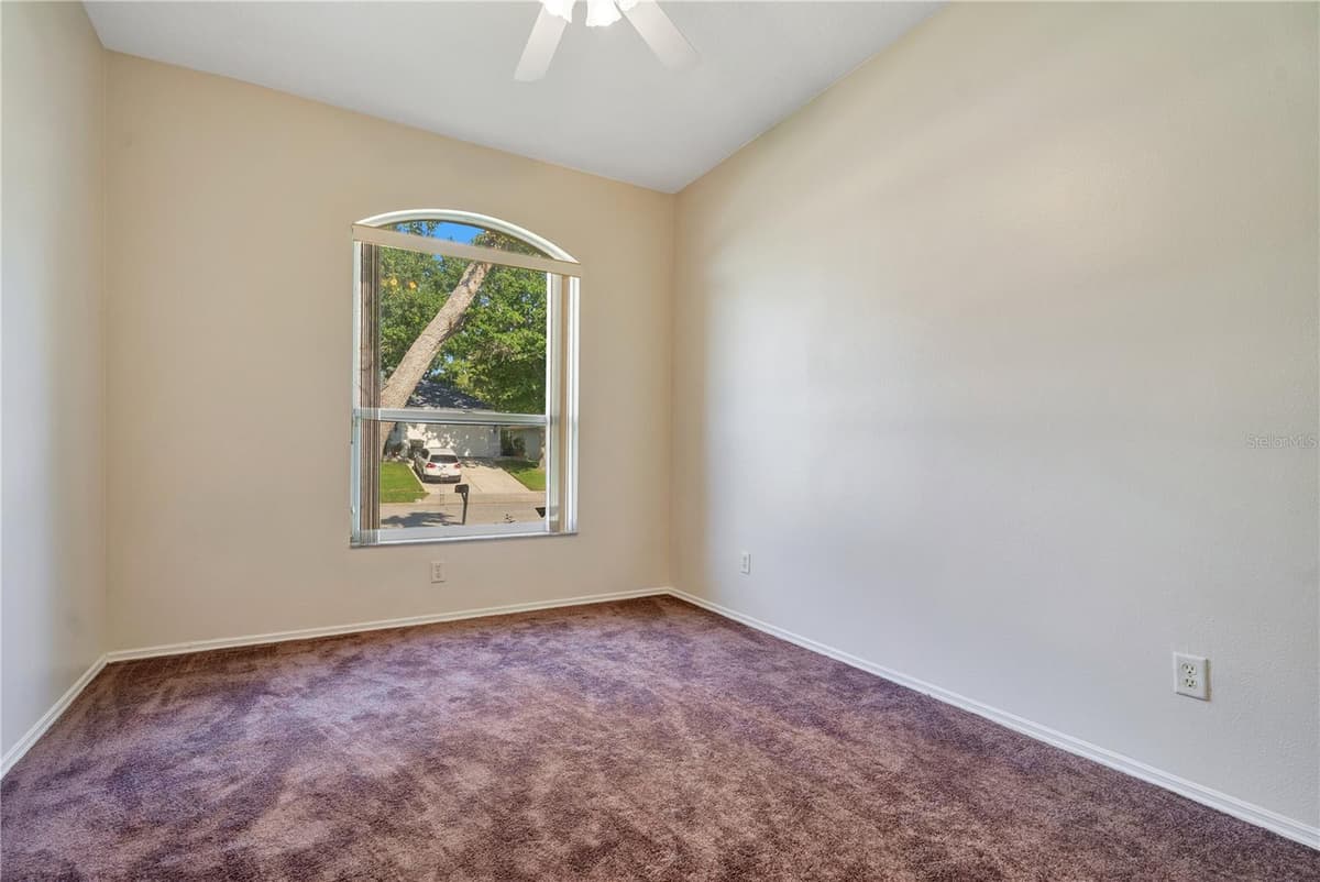 2431 TWISTING SWEETGUM WAY — photo 10 of 17