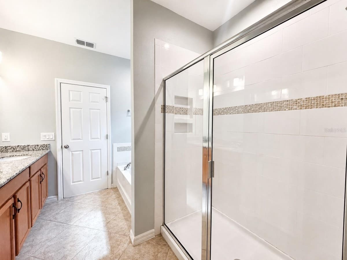 9137 GRAND ISLAND WAY — photo 4 of 31