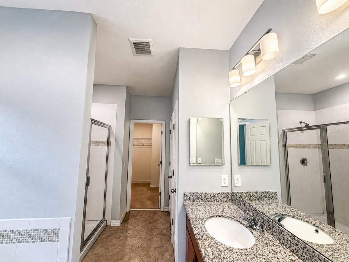 9137 GRAND ISLAND WAY — photo 3 of 31