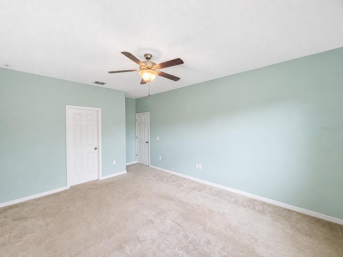 9137 GRAND ISLAND WAY — photo 8 of 31