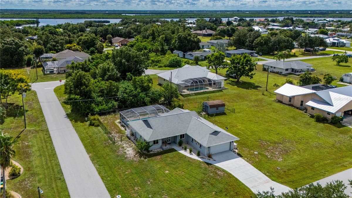 2420 PINELLAS DRIVE — photo 43 of 57