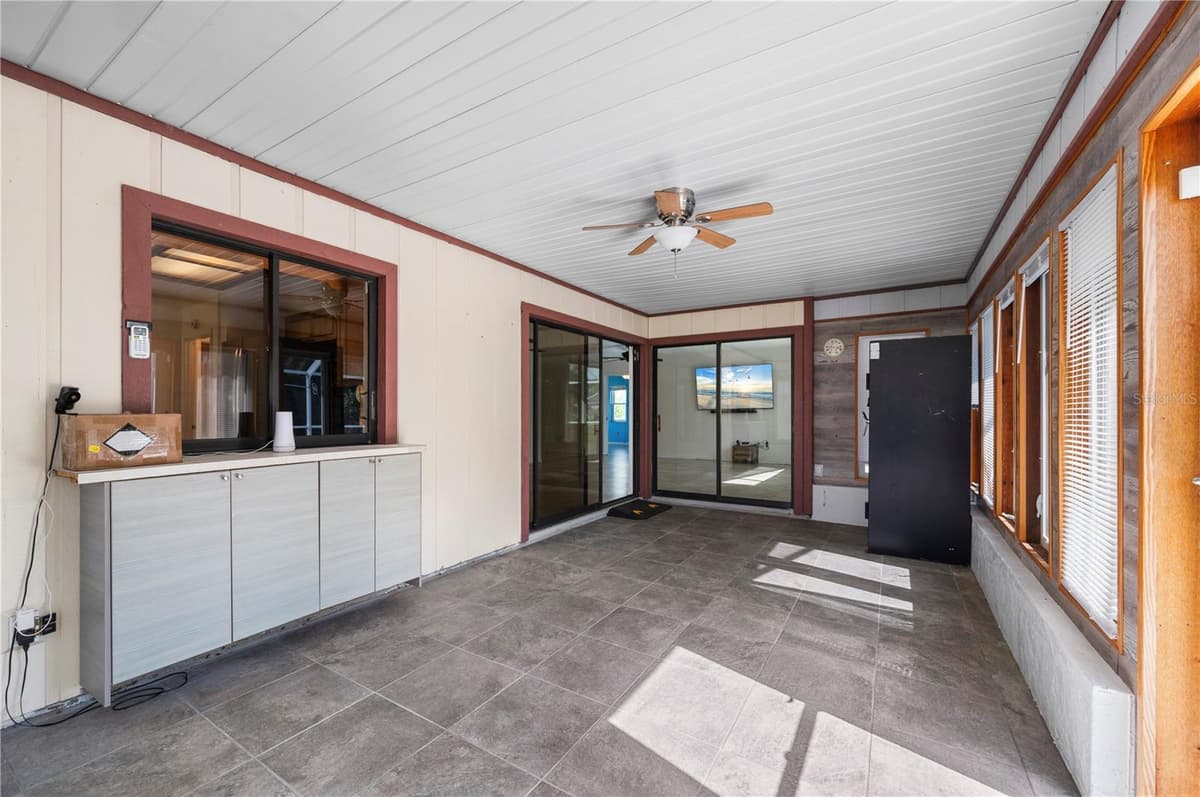 2420 PINELLAS DRIVE — photo 33 of 57