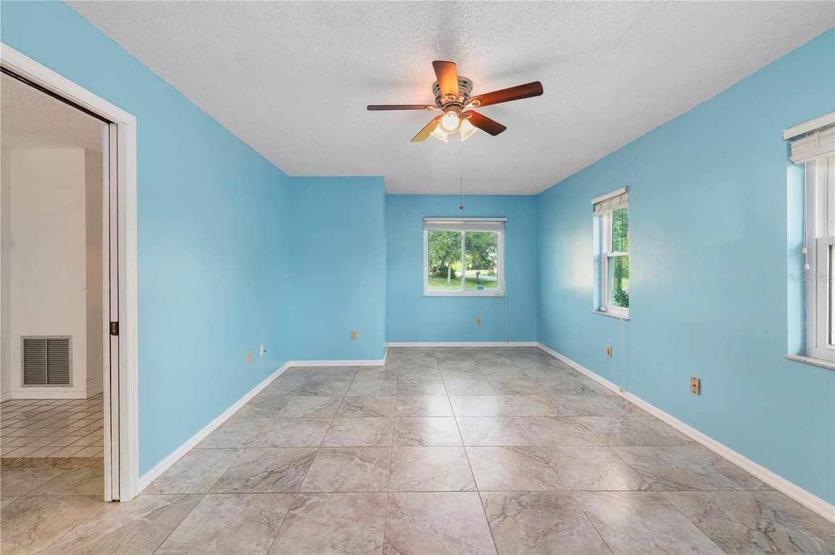 2420 PINELLAS DRIVE — photo 22 of 57