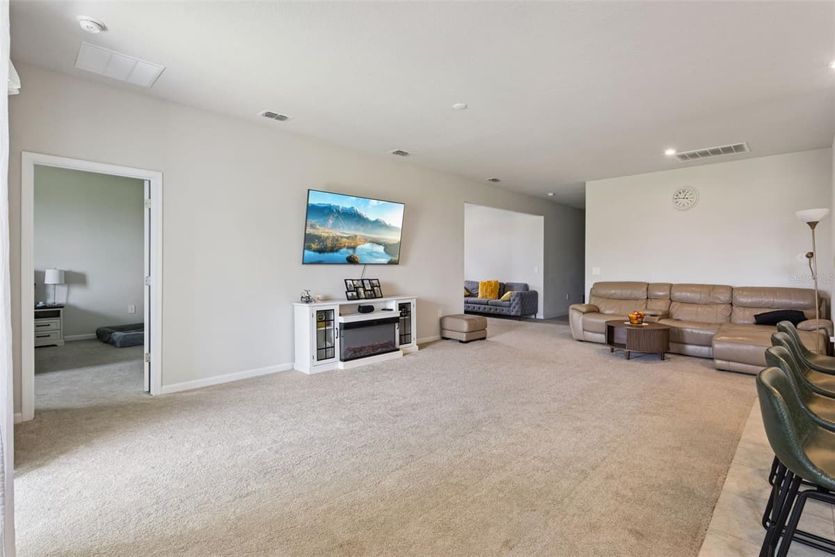 3772 BLUE MOUNTAIN WAY — photo 4 of 28