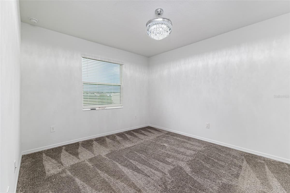 1228 TYLER LOOP — photo 17 of 25