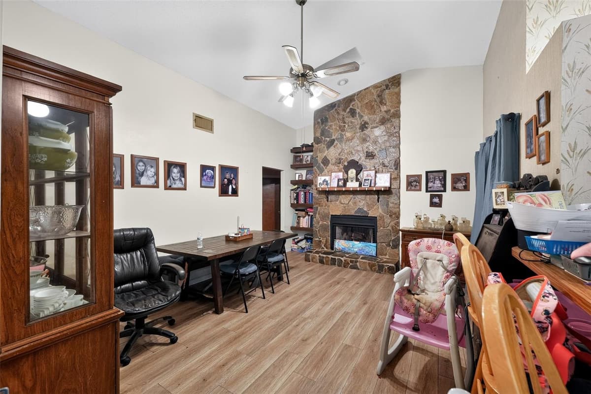 1232 BENT OAK TRAIL — photo 8 of 47