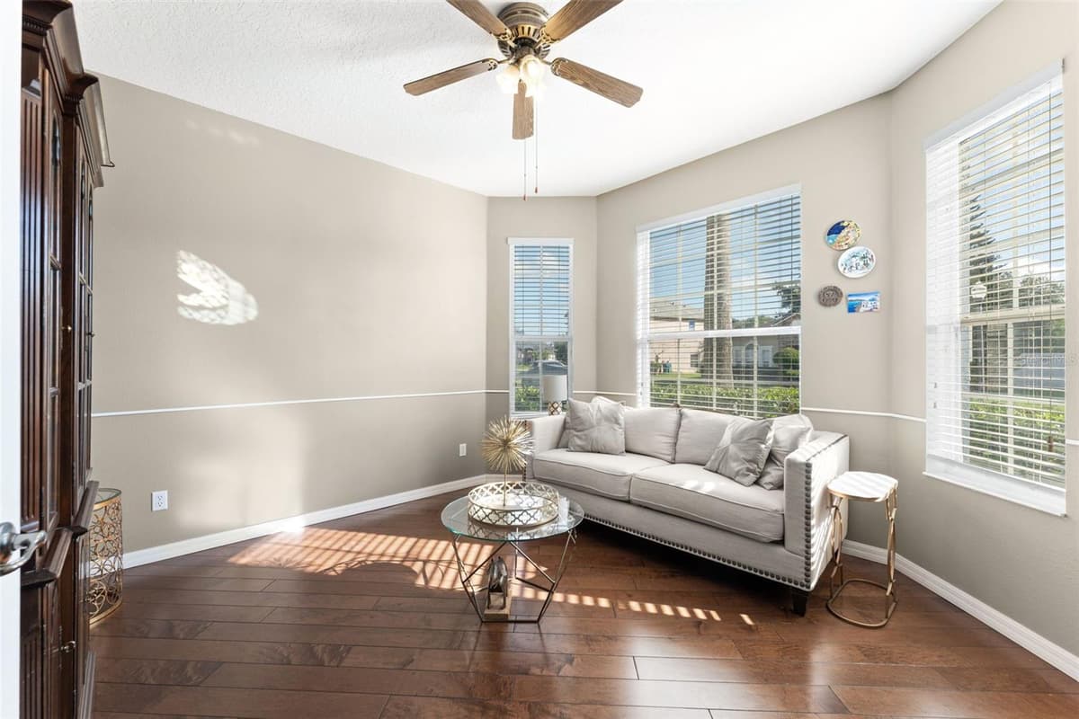 10037 PORTOFINO DRIVE — photo 19 of 33