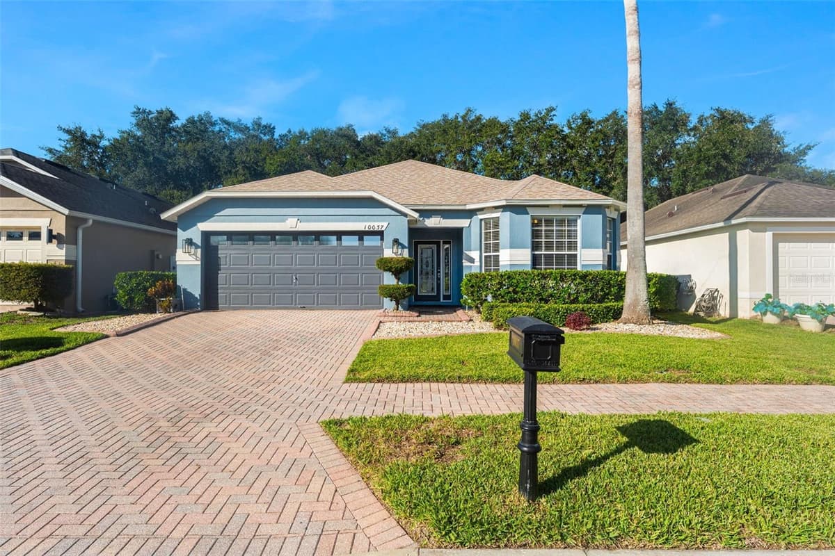 10037 PORTOFINO DRIVE — photo 2 of 33
