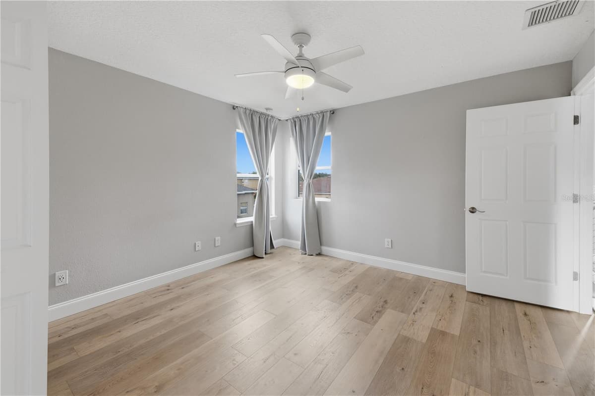 1526 EQUINOX CIRCLE — photo 36 of 54