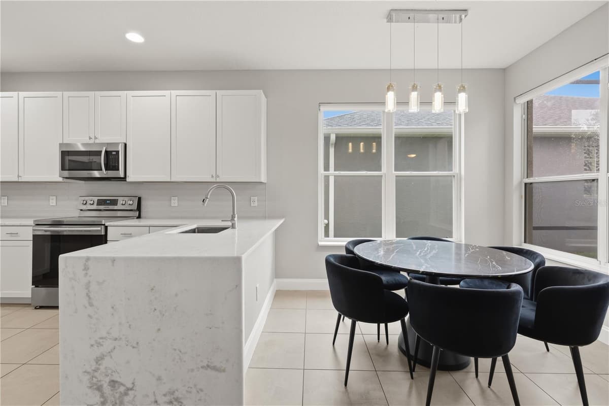 1526 EQUINOX CIRCLE — photo 19 of 54