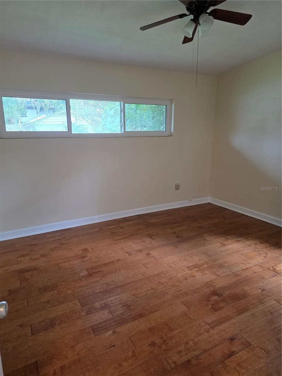 3111 FORMOSA AVENUE — photo 14 of 17