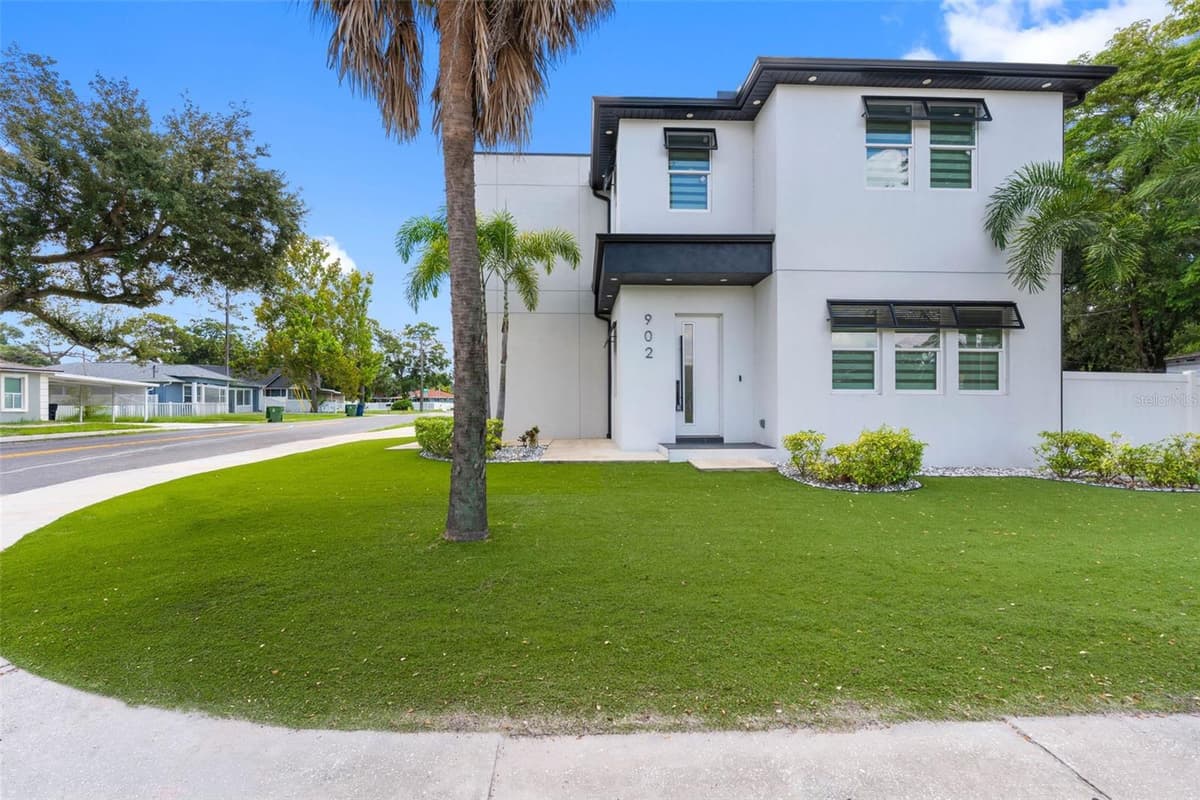902 SLIGH AVENUE — photo 4 of 70