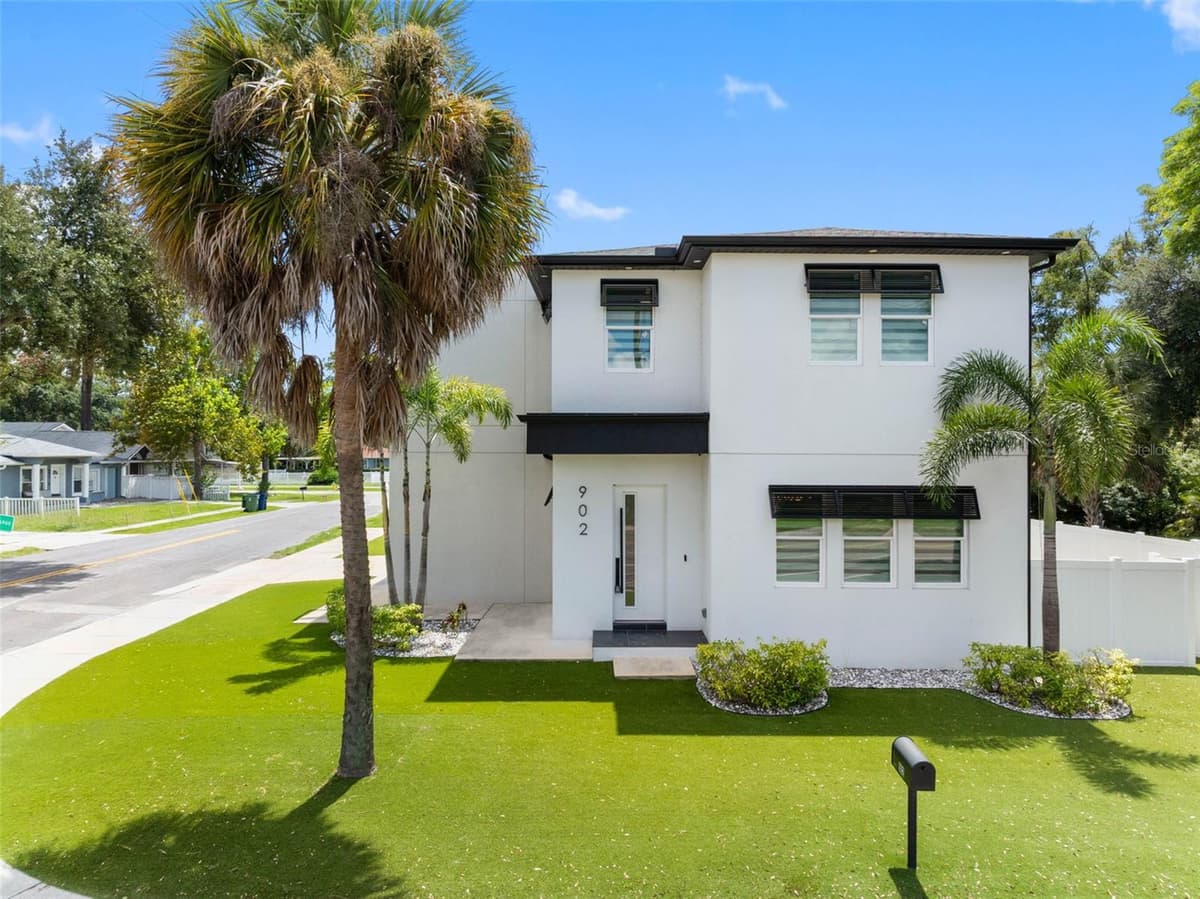 902 SLIGH AVENUE — photo 46 of 70