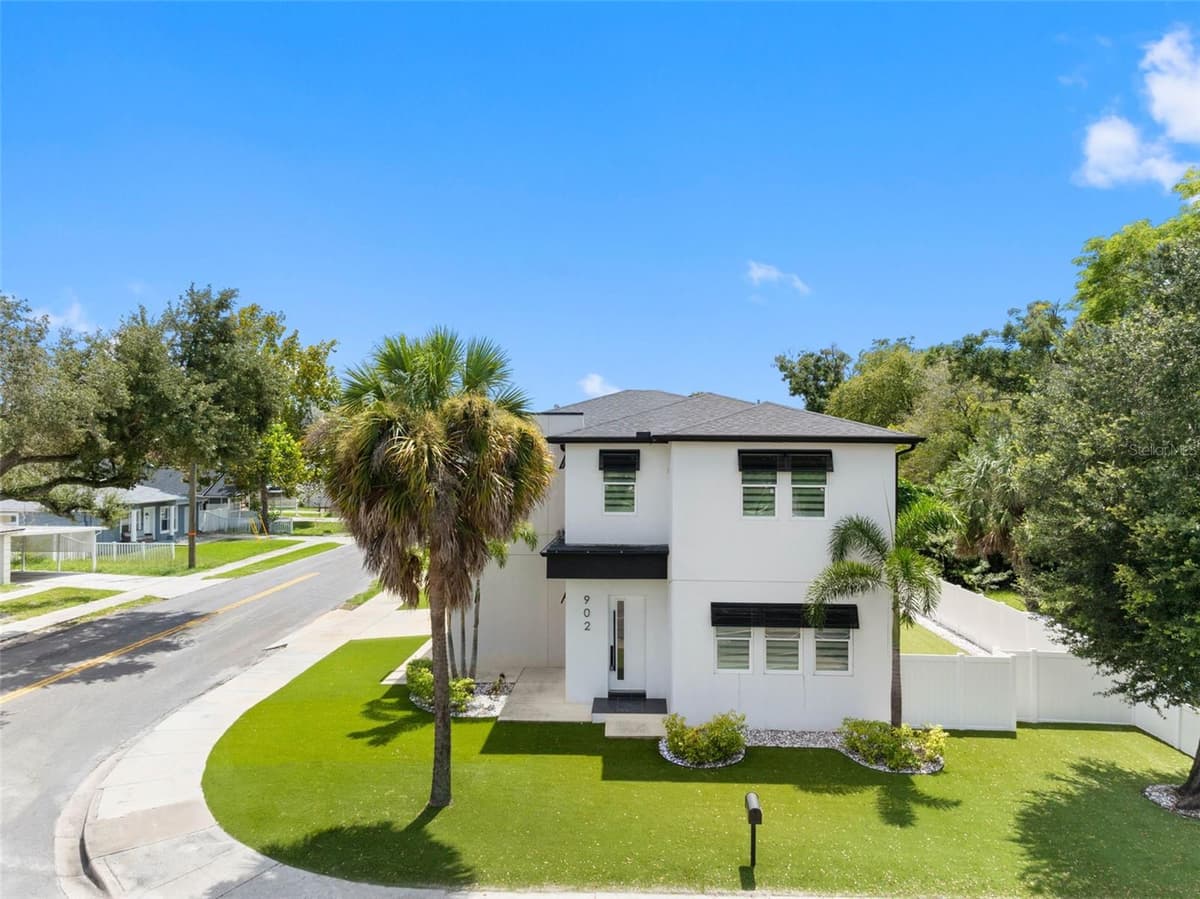 902 SLIGH AVENUE — photo 45 of 70