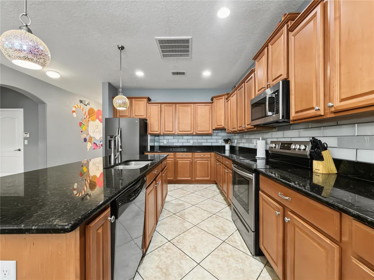 8854 CANDY PALM ROAD — photo 8 of 51
