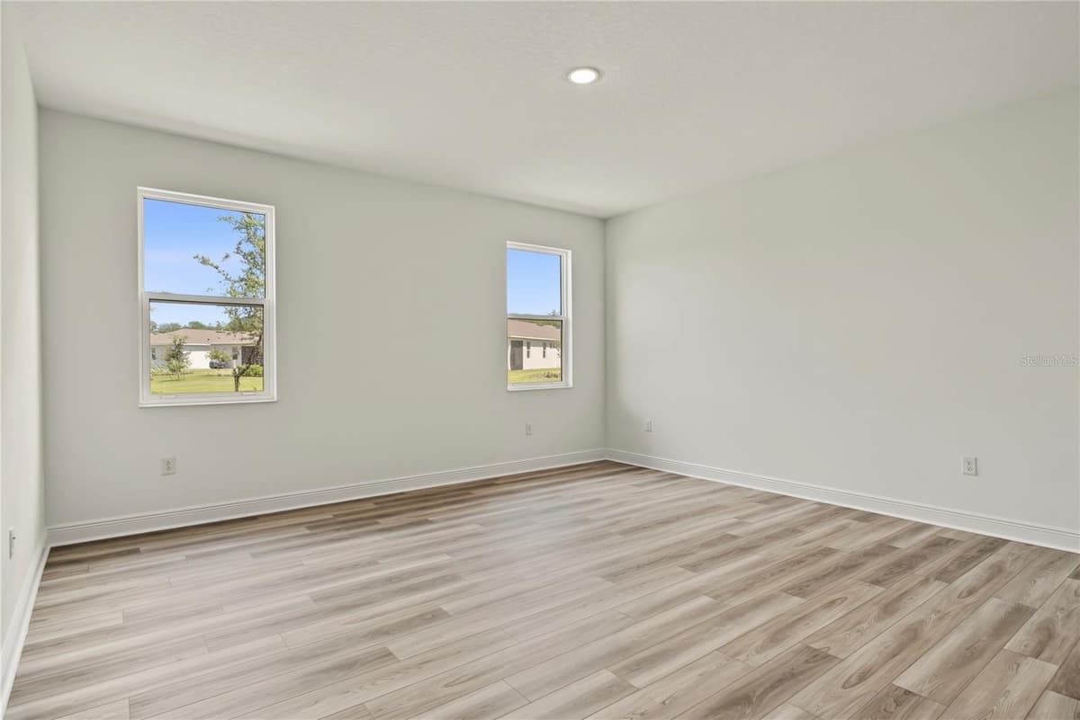3951 KENNEBUNK LOOP — photo 34 of 54