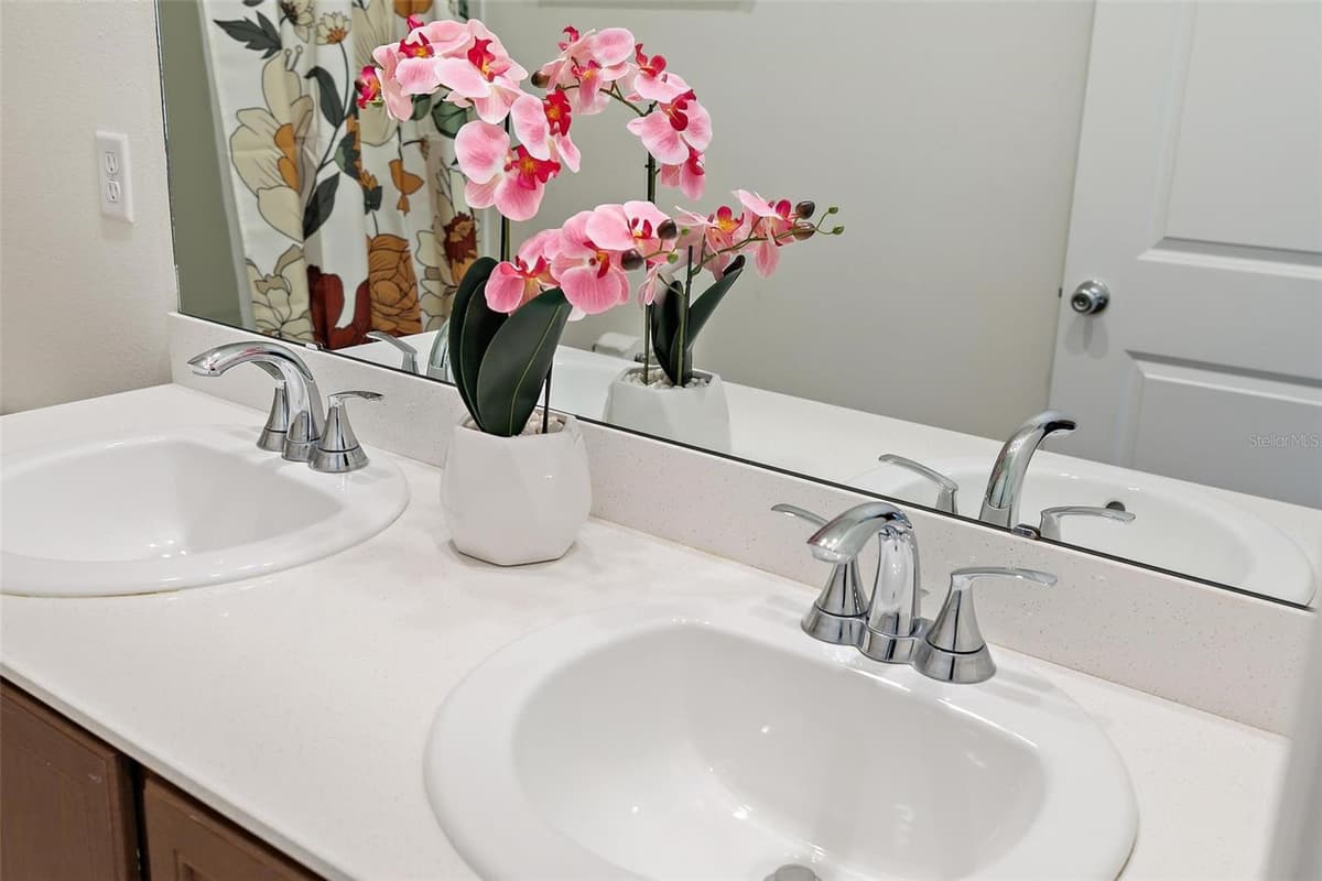 71 SANTOS LANE — photo 40 of 65