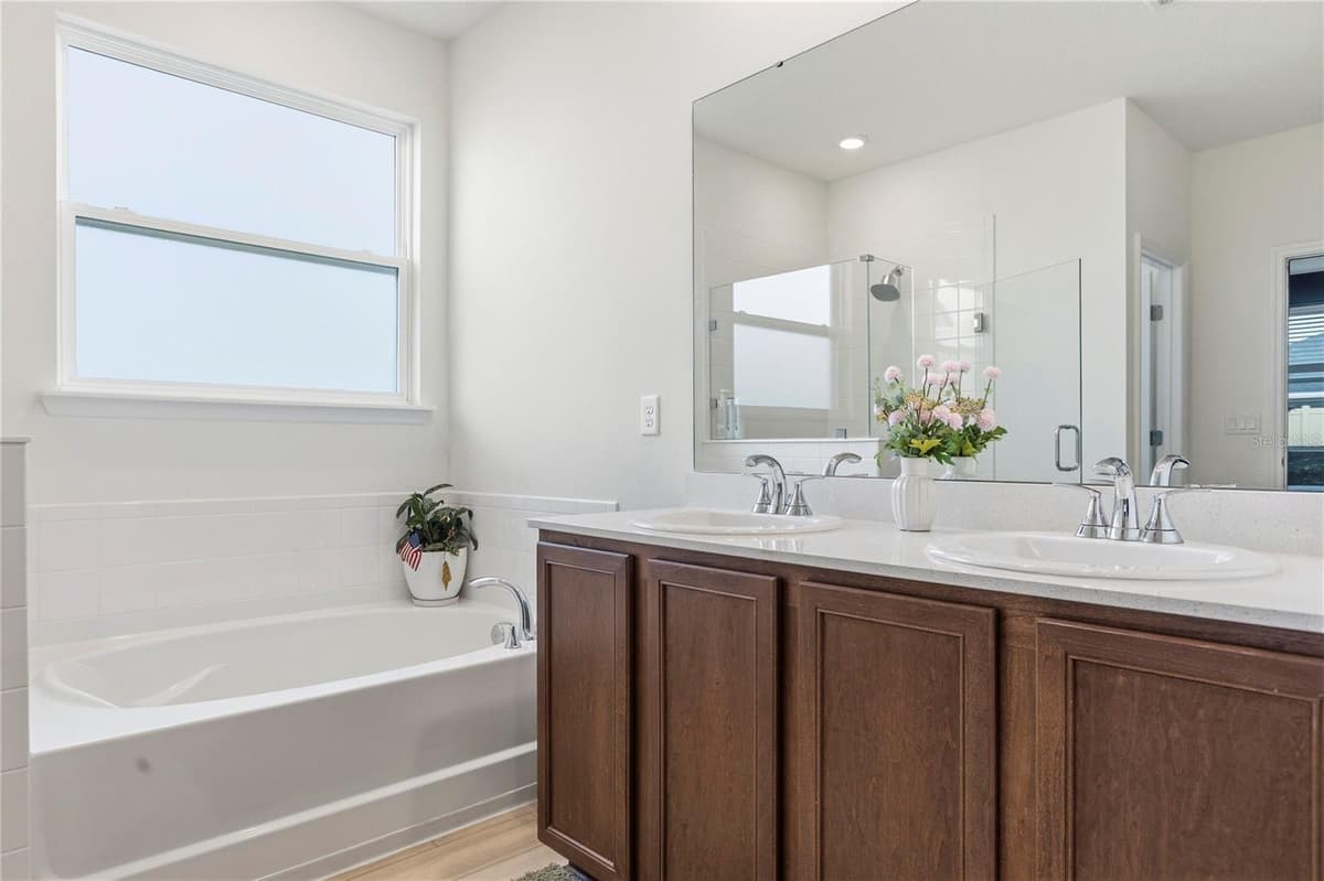 71 SANTOS LANE — photo 28 of 65