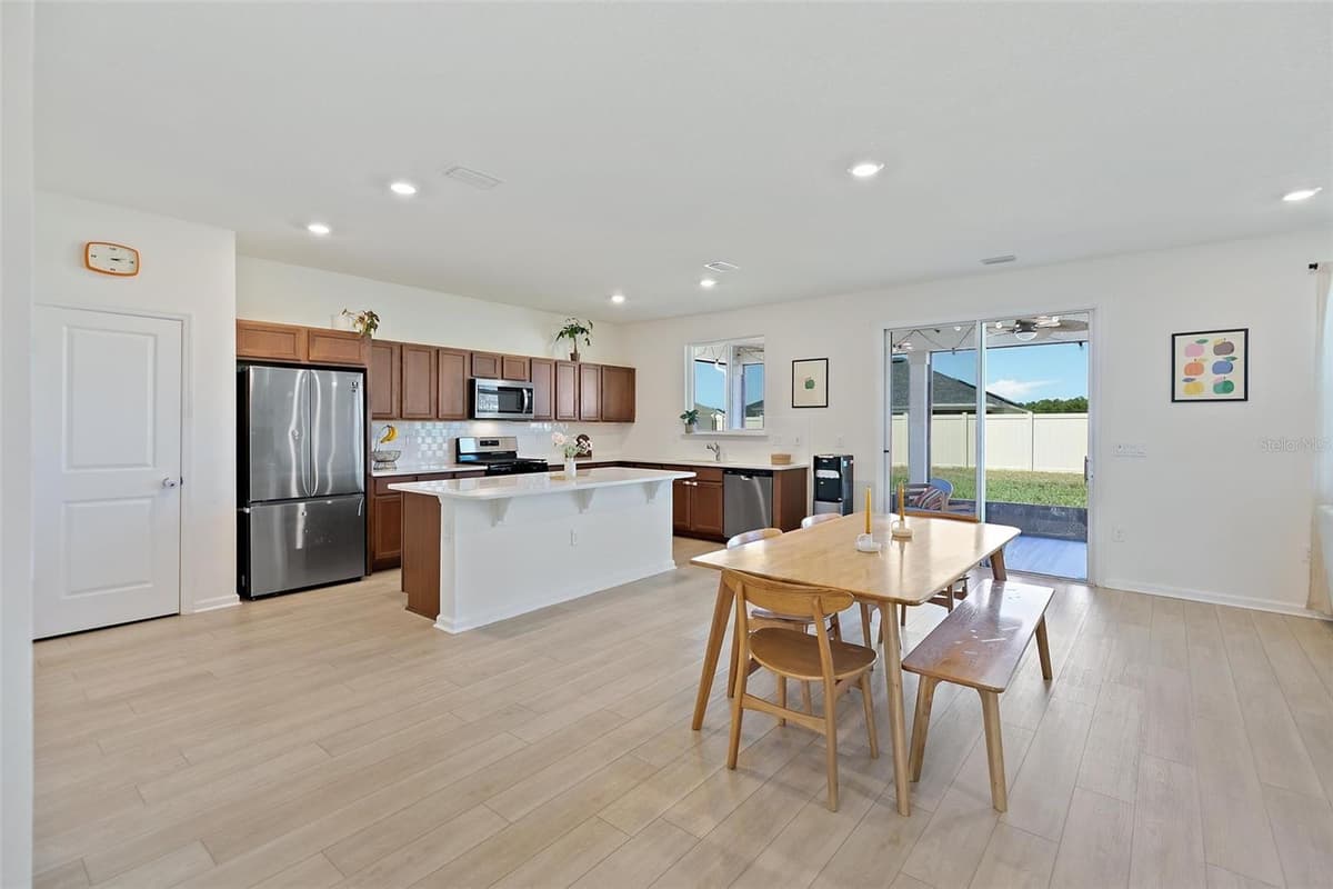 71 SANTOS LANE — photo 7 of 65
