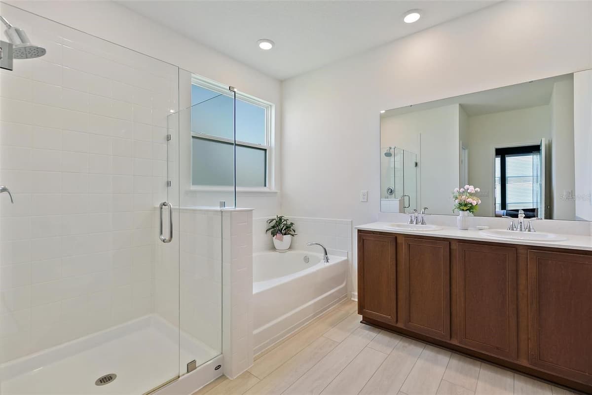 71 SANTOS LANE — photo 27 of 65