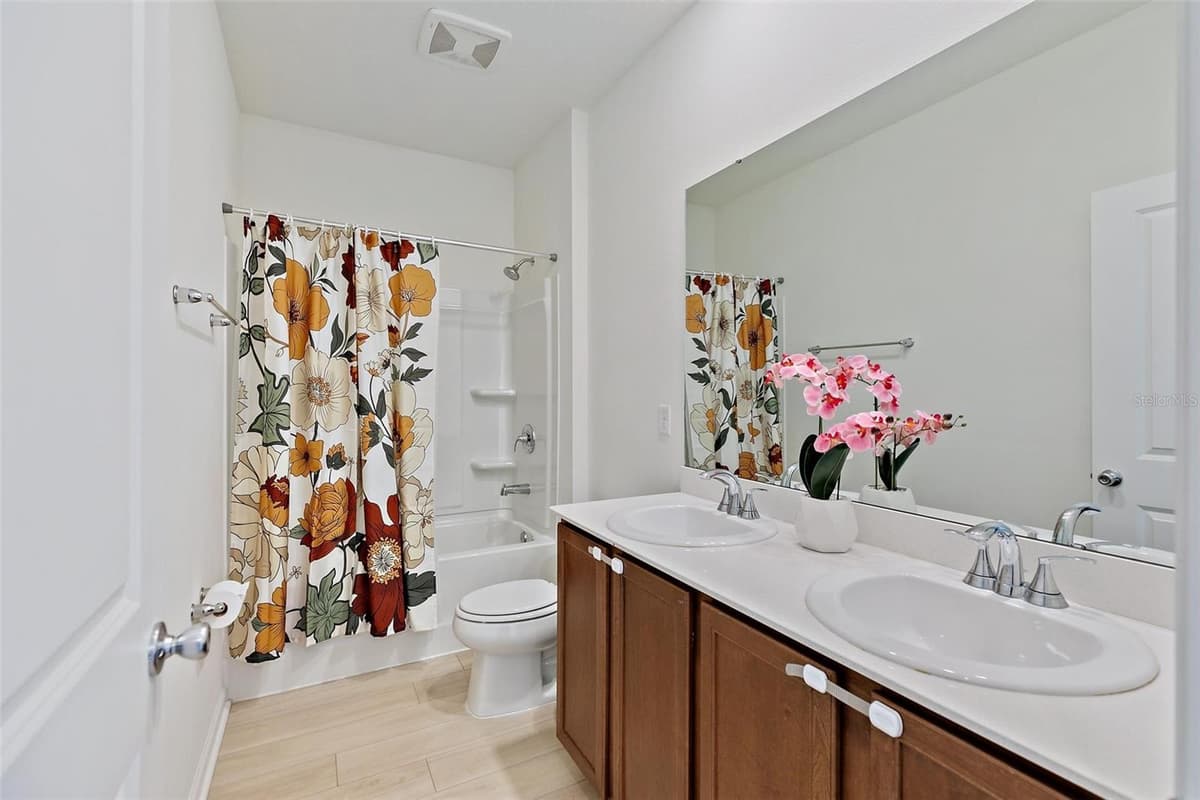 71 SANTOS LANE — photo 39 of 65