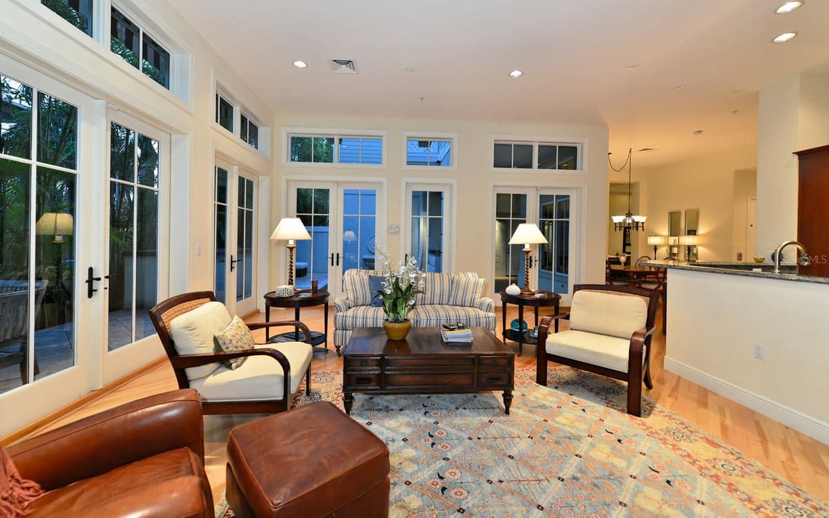 1080 SEAGROVE LANE — photo 5 of 61